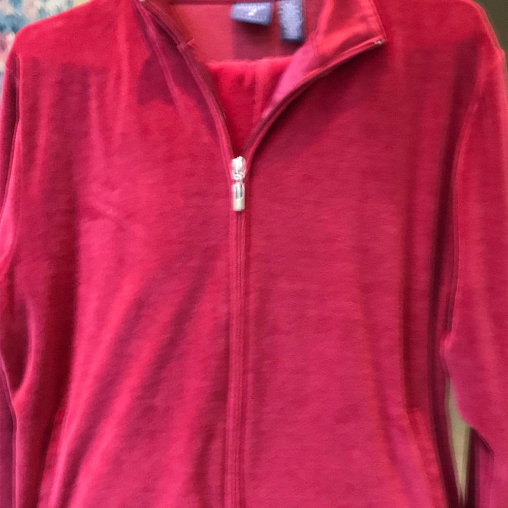 Two piece velour jog suit . Machine launder.